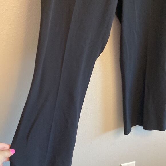 Eddie Bauer- Blakey Fit black pants- Size 10 petite - Picture 3 of 8